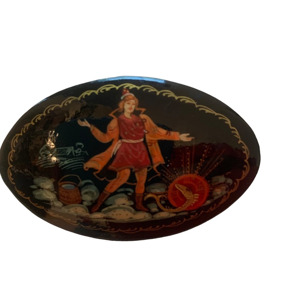 Vintage russian hand painted lacquer brooch pin slavik Dancing Girl